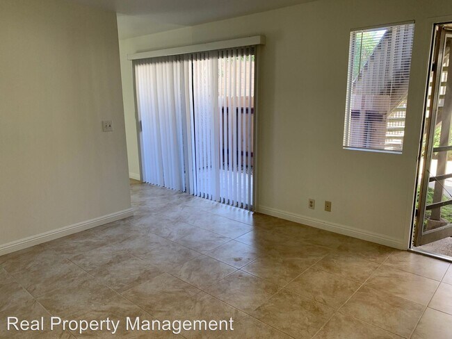 Foto del edificio - 240-244 Chinquapin Ave