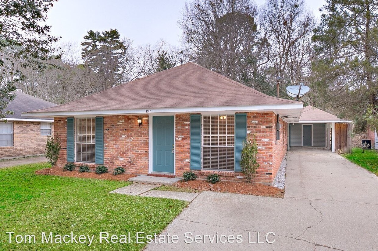 Foto principal - 3 br, 2 bath House - 8567 Barnett Dr.