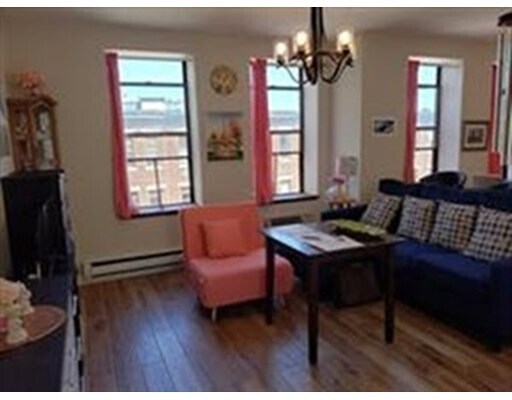 Foto del edificio - 1 Cypress Rd