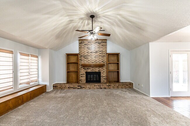 Foto del edificio - Spacious 3/2/2