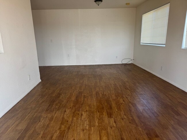 Foto del edificio - Charming 10 Acres 3 Bedroom 2 Bath Home In "Coyote Springs"