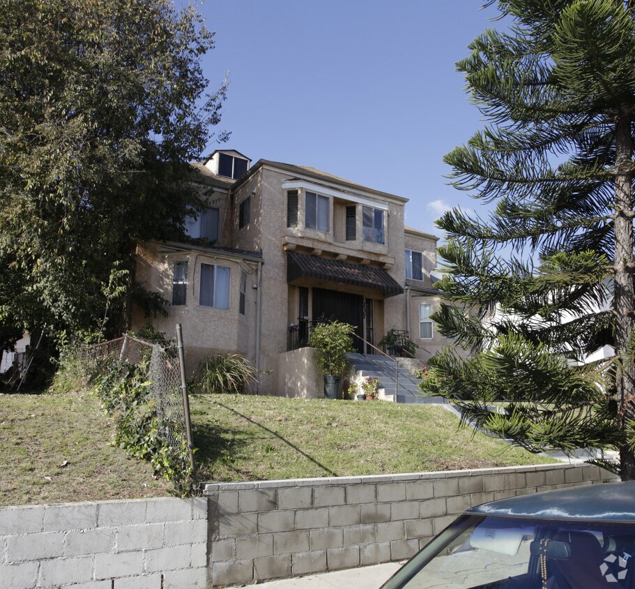 Foto del edificio - 237 Robinson St