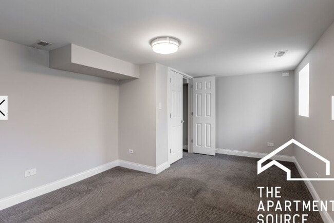 Foto del edificio - 2758 N Richmond St