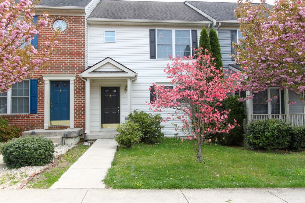 Primary Photo - Hammonds Mill Townhouse