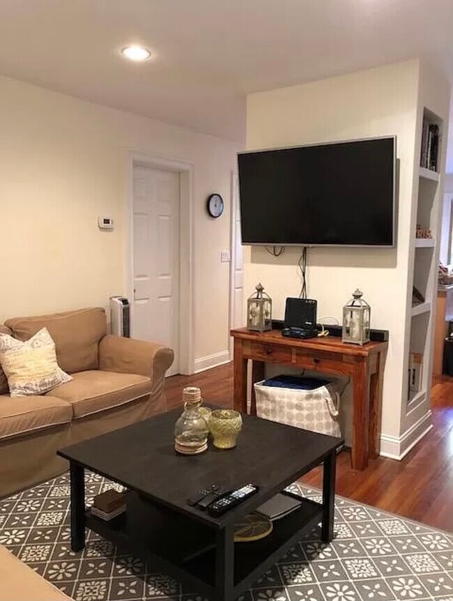 Foto del edificio - 91 Saugatuck Ave