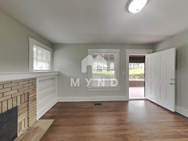 Building Photo - 4817 Avenue N