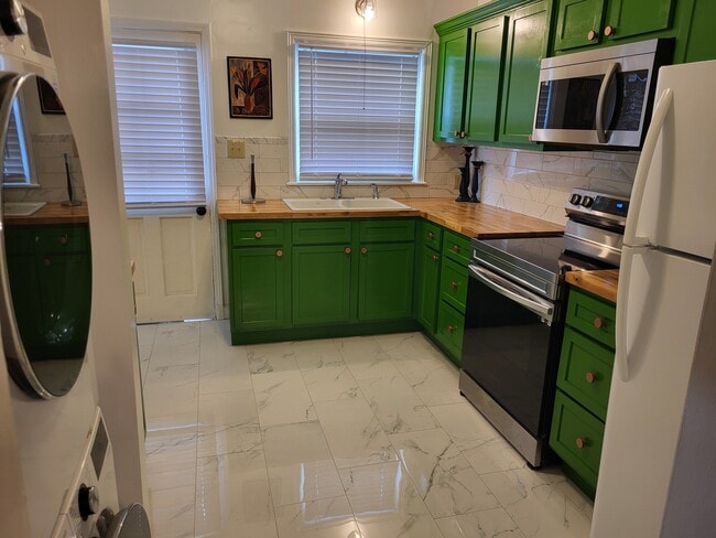 Photo - 3586 Walnut Grove Rd House