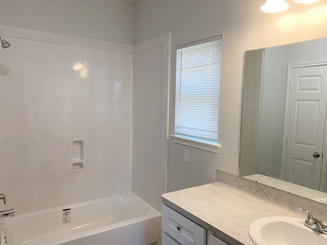 Building Photo - 4209 Mallow