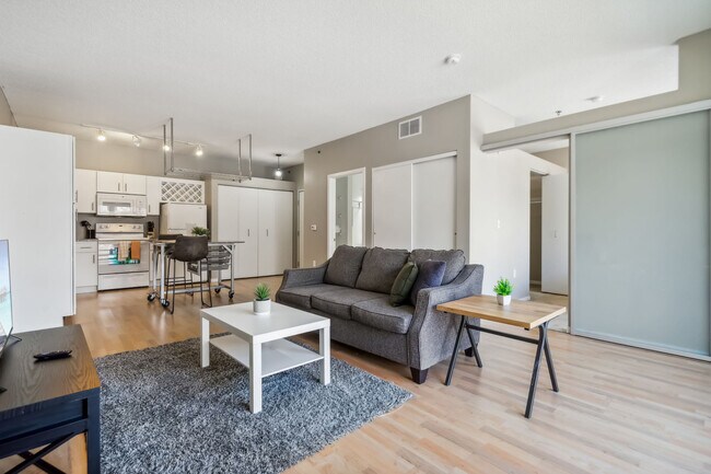 Foto del edificio - 616 Washington Ave S