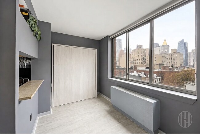 Foto del edificio - 250 E 30th St