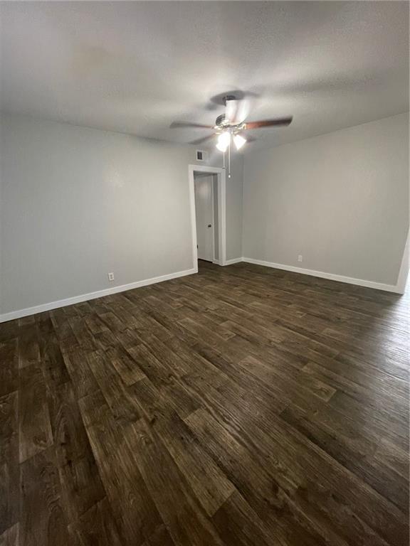 Building Photo - 7304 Twin Crest Dr