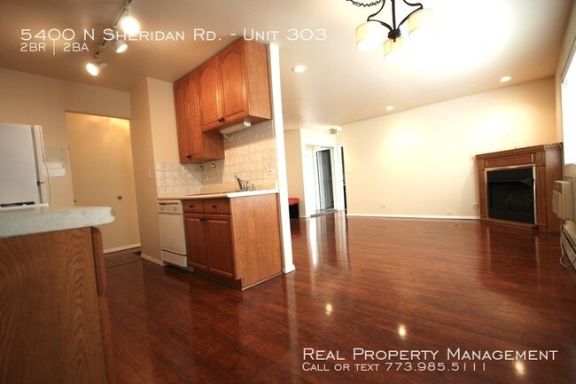 Foto del edificio - 5400 N Sheridan Rd