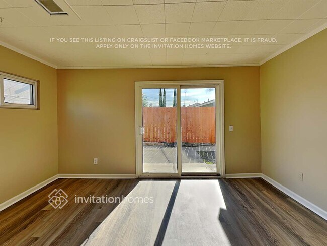 Foto del edificio - 10326 Pendleton St