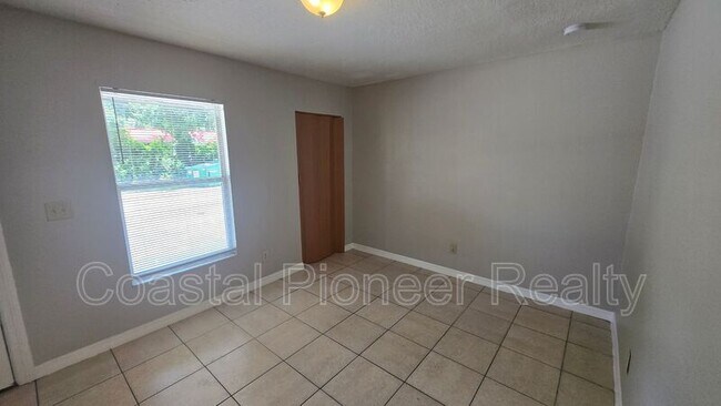 Foto del edificio - 11729 N 12th St
