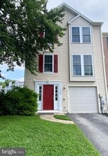 Building Photo - 108 Monet Cir
