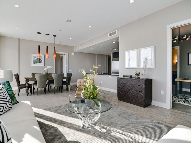 Foto del edificio - 610 E Market St
