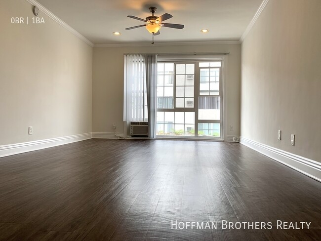 Building Photo - 101 Normandie Ave