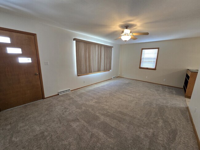 Foto del edificio - 3502 Veralta Dr