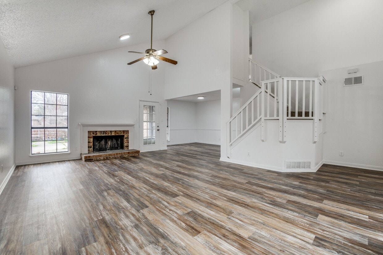 Photo - 434 Wellington Dr (Mesquite, TX)