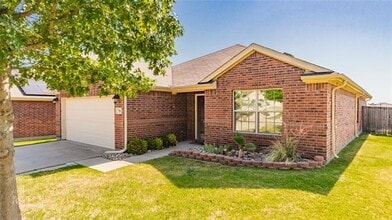 Building Photo - 704 Cedar Cove Dr