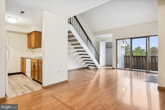 Building Photo - 1607 Aspen Dr