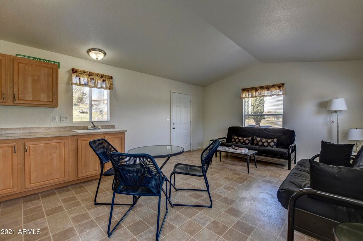 17101 E Meadow Ln, Mayer, AZ 86333 House Rental in Mayer, AZ