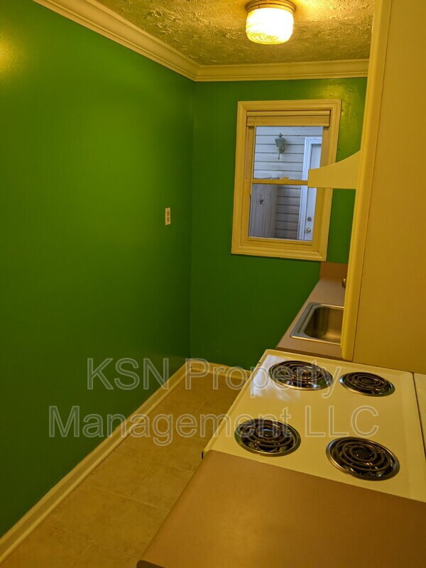 Foto del edificio - 514 E 64th St