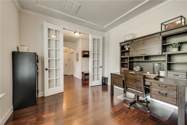 Foto del edificio - 2408 Marshbrook Dr