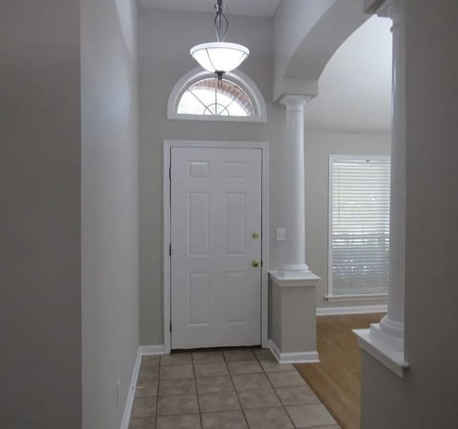 Foto del edificio - 9467 Greythorne Way
