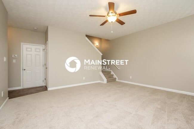 Building Photo - 4 Bedroom Pet-Friendly Home in Austell, GA with Main Street Renewal