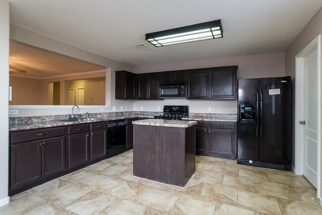 Building Photo - 29502 Legends Stone Dr