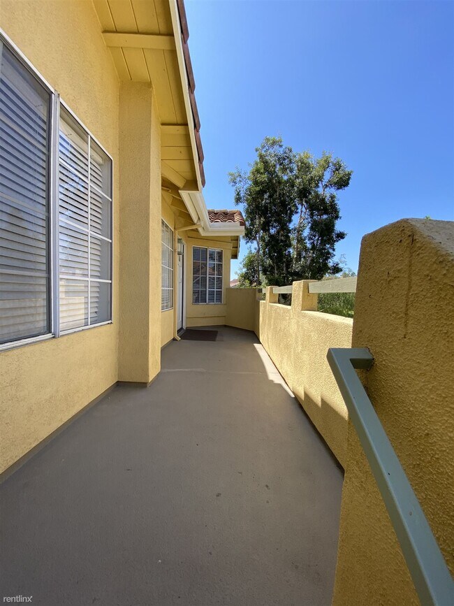 Foto del edificio - 2 br, 2 bath Townhome - 106 Costero Aisle 106