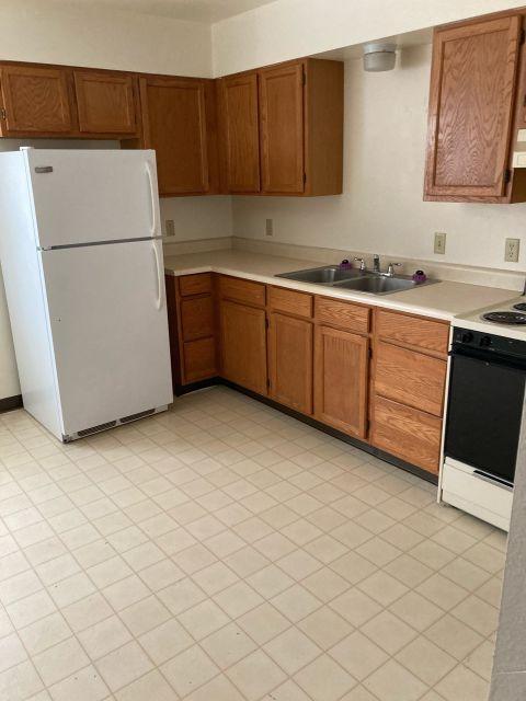 Building Photo - 2 bedroom in Spearfish SD 57783