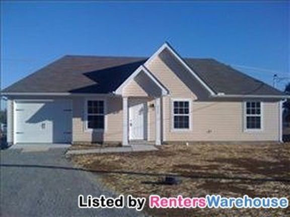 Primary Photo - Nice 3Br/2Bth home in Shelbyville