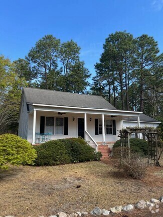 Building Photo - 256 Shaver Ln