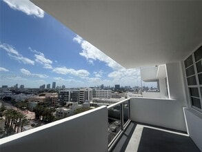Building Photo - 100 Lincoln Rd