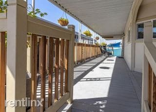 Building Photo - 2 br, 2 bath House - 1400 N Tully Rd Spc 134