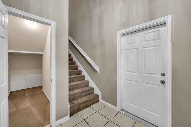 Building Photo - 179 Binnacle Ct