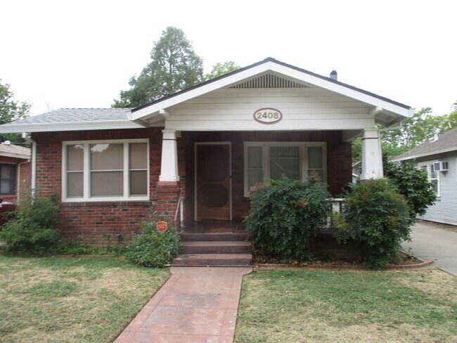 Foto del edificio - COMING SOON!! 2 Bedroom 1 Bath Bungalow