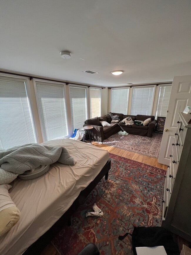 Building Photo - Condo in Historic Milledge Ave. Building