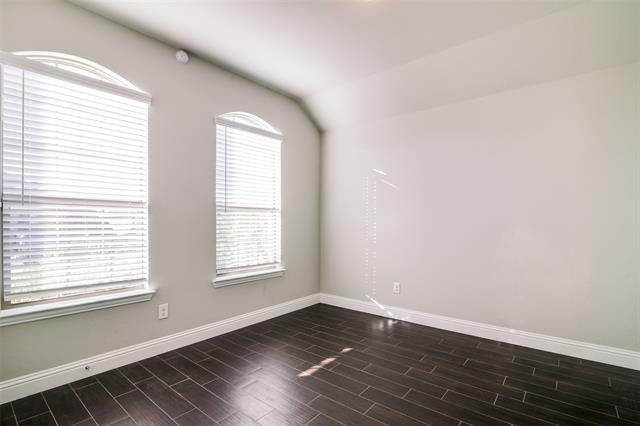 Foto del edificio - 575 Kara Dr