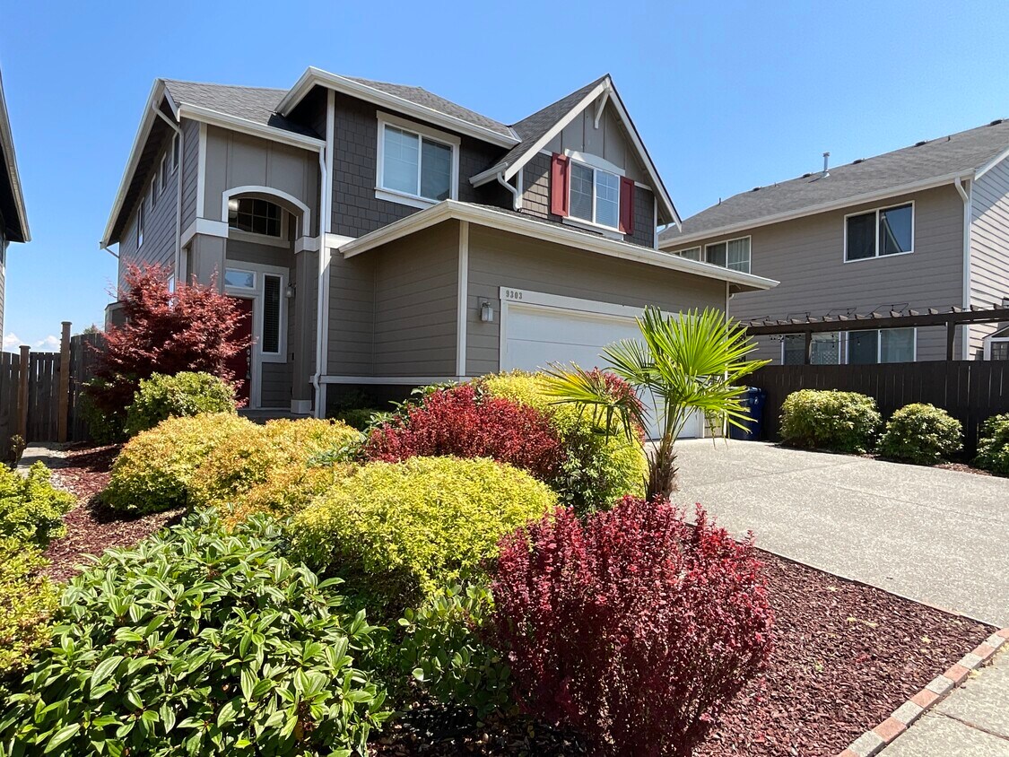 Foto principal - 9303 31st Dr SE