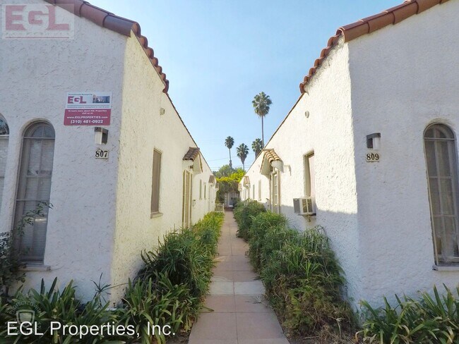 Foto del edificio - 834 4/5-809 N Martel Ave