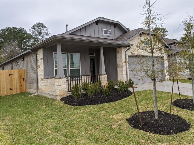 Building Photo - 15403 Lakewood Terrace Dr