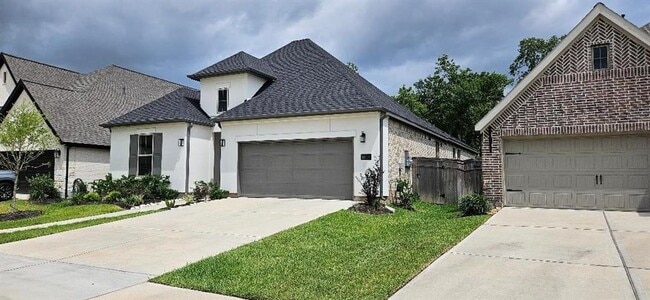 Building Photo - 10707 Kingston Spg Dr