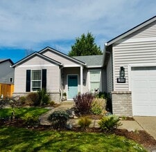 Building Photo - 1575 Adelman Loop