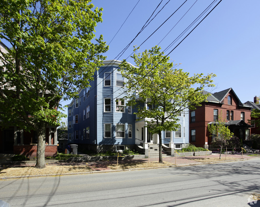 Building Photo - Copeley Apartments