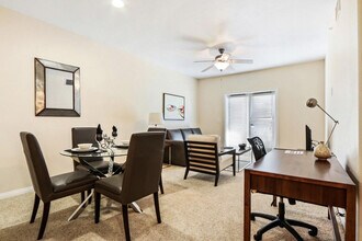 Building Photo - 9065 Sydney Ct