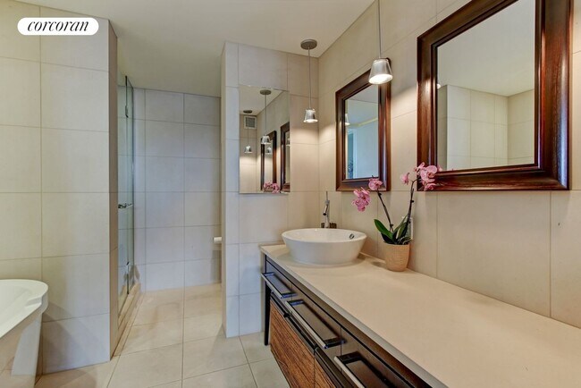 Foto del edificio - 340 E 23rd St