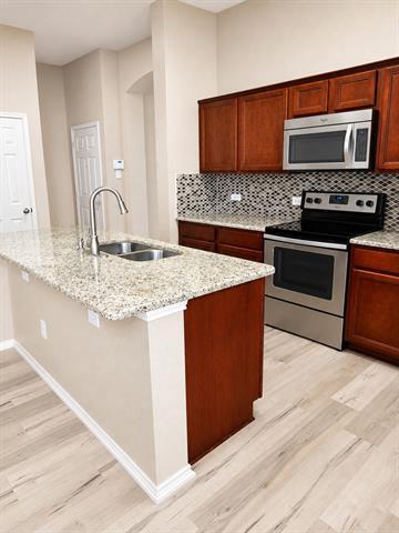 Building Photo - 4241 Summer Star Ln